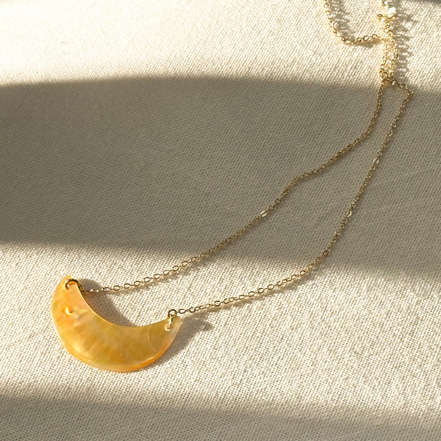 Crescent Shell Mini - Complete Necklace (PRE-ORDER)